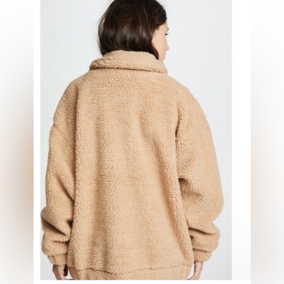 I.AM.GIA Pixie Teddy Caramel Sherpa Oversized Jacket - Fits up to Large - Picture 3 of 15